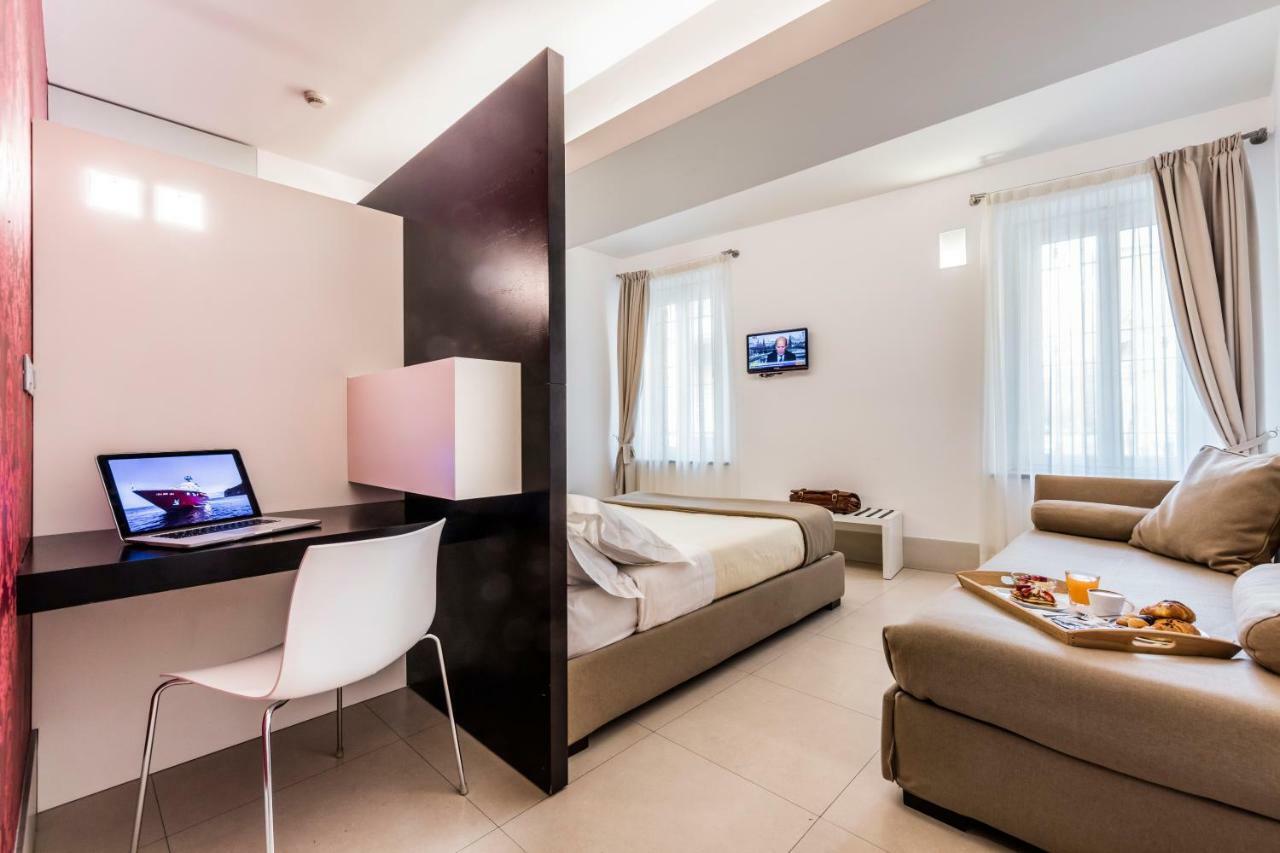 Savoy Hotel Парма Екстериор снимка